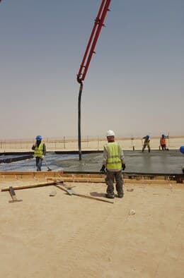 Concrete pour with pump boom